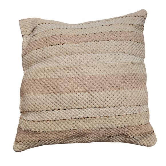 Berrymore Weavers Square Woven Throw Pillow Cambridge England Pink Cream - Picture 1 of 5